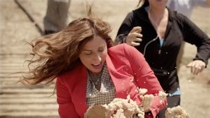 Kroll Show: Season 2 Episode 1 Cake Train