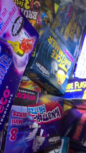 #fireworks #pyrotime #feuerwerk #countdown #raketen #pyrolovers #pyroaddict #f2feuerwerk