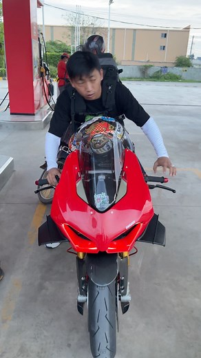 717K views · 20K reactions | Favorite Sound Of Sportbike ❤️‍❤️‍ #Ducati #V4s #sound #red | Behind My Camera | Facebook