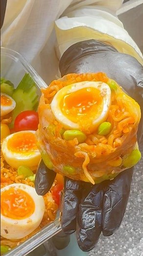 QUICK Lunch Hack - Buldak Burrito 🌶️🍜