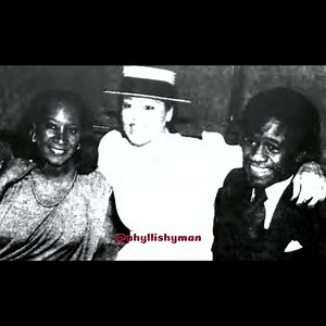 Phyllis joined her friend Patti Labelle and Rev. Al Green at Sardi's when the announcement was made that Patti and Al would star in "Your Arms Too Short To Box With God" for its New York run. 🎤Soon Come Again 2nd photo: Walter McBride Photography 3rd photo: Norman Frederick Photo, Aug 7, 1982 | Phyllis Hyman