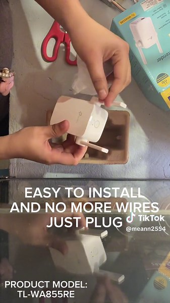 必备的TP-LINK WiFi扩展器 (TL-WA855RE)