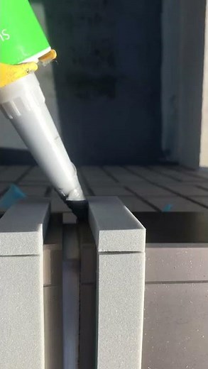 【盛り上げ打込みシーリング工事/ブリッジ工法/コーキング】#コーキング #Shorts #防水