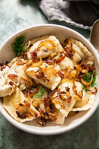 Potato, Bacon and Caramelised Onion Pierogi (Vareniki)
