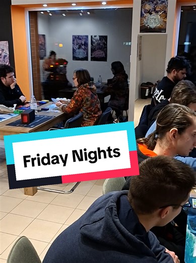 Egy igazi kártyás banzáj: ismét teltházzal dübörgött a péntek este! 🎉🎉🎉 Pokemon, Grand Archive, One Piece, Magic, Riftbound, Star Wars és Flesh&Blood versenyeket láthatsz egymás mellett. Gyere te is, most szombaton nyílt nap lesz! 🙋🙋‍♀️ #kártyabolt #szeged #tcgplayer #játsszvelünk #mutimitjátszol