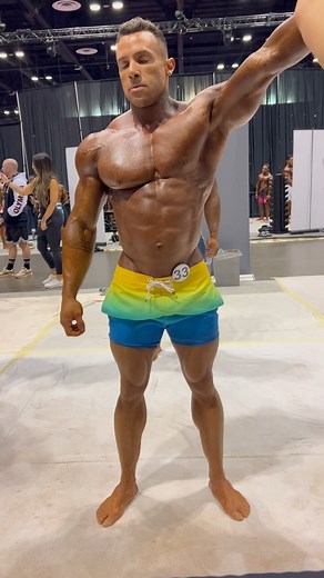 Audio ON.🔊 When you Tan with Pro Tan, you can relax. Leave the details up to us and enjoy your time on stage with a flawless Competition Tan — like #teamprotan Athlete @diogomontpro!🏆 For all of your Competition Tanning needs, Go with the Pros @protan_official! Schedule your next Competition Tan or buy your DIY Tanning Products at PROTANUSA.com (link in bio)! Don’t Step On Stage Without It!💪🏻💪🏼💪🏽💪🏾💪🏿 | Pro Tan