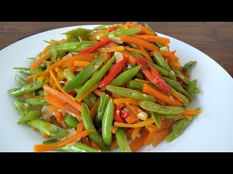 Spicy Stir-Fried Green Beans and Carrots Recipe