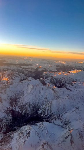 Soaring above the snowcapped Rocky Mountains as the sun dips below the horizon — golden light kissing the peaks, shadows stretching across endless ridges. Colorado’s magic from the sky ✈️🏔️✨ #ColoradoMountains #RockyMountains #ColoradoSunset #AerialView #DronePhotography #MountainMagic #SnowcappedPeaks #SunsetVibes #NatureLovers #EpicViews #MountainLife #TravelColorado #AdventureAwaits #Wanderlust #GoldenHour #NaturePerfection #SkyHighViews #ExploreMore #MajesticMountains #scenicflight | Scenic
