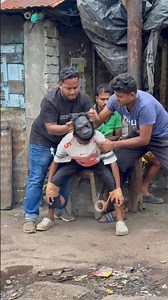 🦍😂 TAPE KE SAATH GORILLA PRANK 🤣🤣 #yt #comedy #funny #viral #trending #popular #best #ytshorts