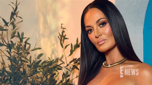 After Ben Affleck failed to recall meeting Lisa Barlow despite her assertion that they crossed paths, the "Real Housewives of Salt Lake City" star shared more details about their alleged encounter. bit.ly/45kz2L4 | E! News