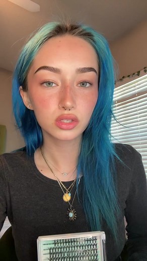 lash tutorial !!! using AMZ girl lashes from amazon, you can find them in my storefront. lov u