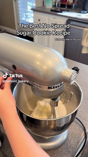 I spent the last 3 years perfecting my sugar cookie recipe. One that didn’t spread, get hard or brown in the oven, but is soft and chewy over a week after baking. Click the link in my bio to purchase the recipe! It comes with very clear and specific directions, tips on when to pull your cookies out, how to freeze and dethaw your dough, and more! #cookierecipe #cookiedecorating #recipes #cookies #bakery