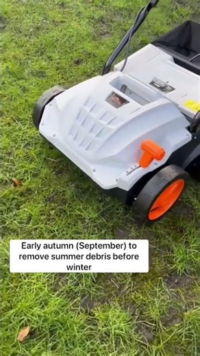 How to scarify your lawn with the best scarifier - Vonhaus #scarifier #gardentools #gardening