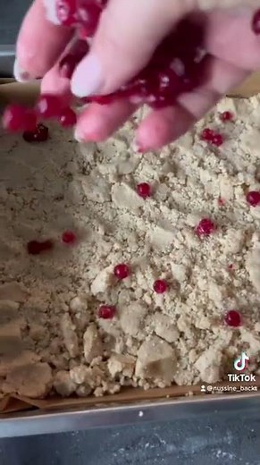Crumble mit Ribisel schnell gemacht