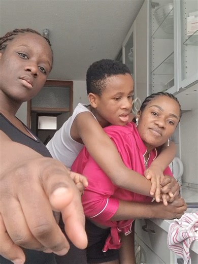 Understanding Non-Verbal Communication in Autistic Children