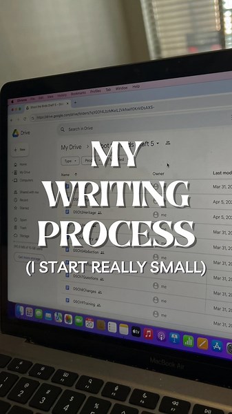 Writing Advice | Helping you write your book on Instagram: "“I have an idea, but how do I start writing?” Here’s how I do it: By starting small. I write a summary and a brain dump before I’m ready to start on my first draft. #writers #writing #books #novels #writingprocess #writingtips"
