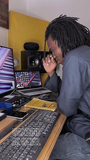 Senegalese TikTok Dance Challenge | Wax Tane Ak Saxell 🇸🇳