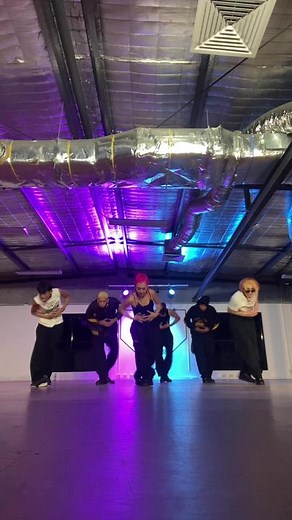 Learn our 'BUS STOP' Challenge 🛑 !! DC: 🙋🏽‍♀️ @Donald Ahloo #fyp #busstopchallenge #dance