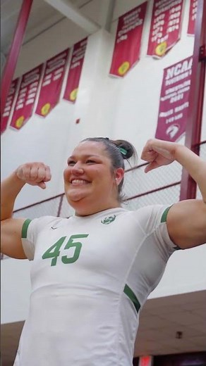 Flexing Contest 💪 with #45 Bayley Humphrey Who Wins in Arm Wrestling?! #sicem #viral #acro
