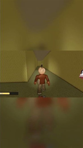 Captain Clark in the backrooms.. #roblox #robloxbackrooms #backrooms
