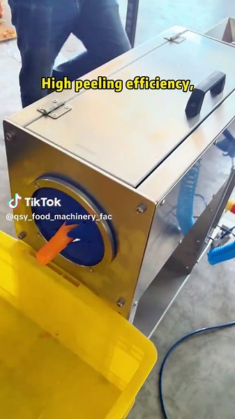 Effortless Ingredient Peeling with Potato Peeler Machine