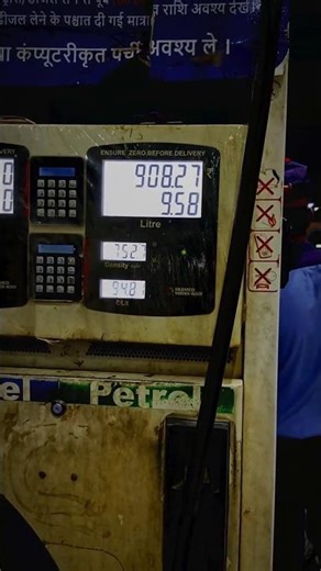 Full Tank Feeling! ⛽ Filling Up the Honda Hornet 160R | MilesWithMF