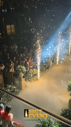 SMIT EVENT PYRO ENTRY & FIREWORK'S on Instagram: "#fireworks #wedinentry #pyrotechnics #fogbubblesentry #weding #decoration #musicparty #liveconcerts #haldi #manhdi #birthdayparty"