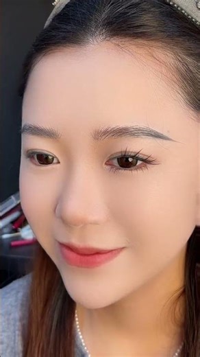 Slow tutorial on applying false eyelashes#eyelash tutorial sharing
