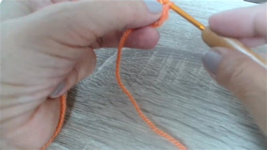 10K views · 59 reactions | How to Crochet the Magic Ring (or Magic Circle) - Step by Step Guide | DailyCrochet.com | Facebook