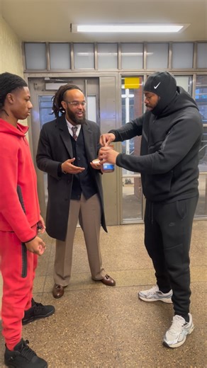 The Professor 👨🏾‍🏫 on Instagram: "Eating seamoss have you feeling like a whole different person literally 😂😂😂😂 @drmissions had me go from tech to quarter zip 😩😩😩😩 Use coupon Kapri25 for 25% off Here’s a quick overview of Drmissions Sea Moss — a popular sea moss gel product used as a wellness supplement: 🌊 What It Is Drmissions Sea Moss Gel is a nutrient-rich sea moss supplement (often sold as a 32 oz herbal-infused gel) made from wild-crafted sea moss blended with herbs designed to s