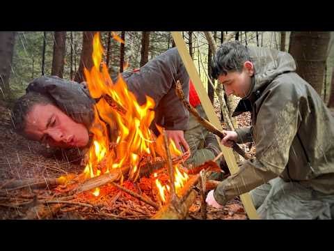 FEUER im REGEN!! | Survival Training | Waldbrüder