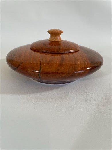 Handmade Round Wooden Box With Lid – Rustic Storage for Jewelry & Keepsakes - Etsy