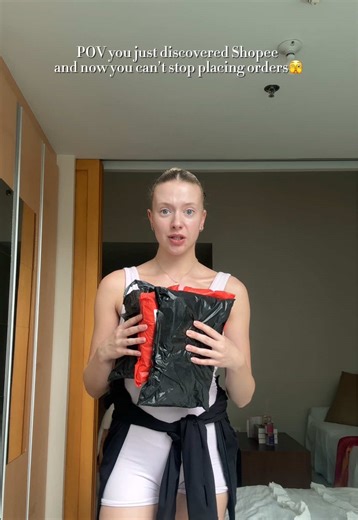 Shopping Addiction: Exploring New Finds on Shopee