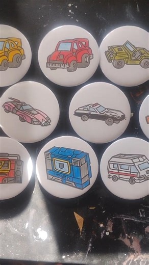 Transformers Lino Buttons Round 2 #transformers #drawing