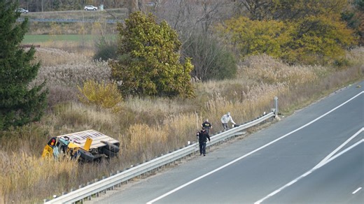 Police investigate fatal school bus crash on Highway 401 in London, Ont.
