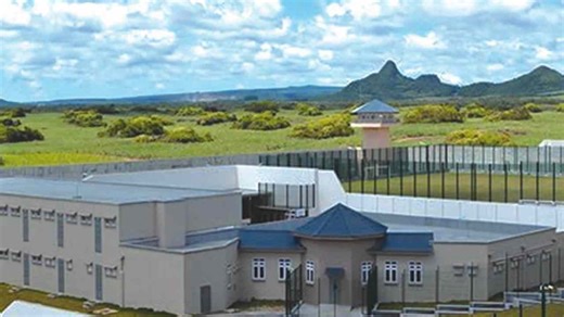 À la prison de Melrose : Deux téléphones saisis dans la cellule d’un trafiquant d’héroïne nigérian