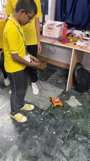 🚗 Wired Control Car Project | DIY Engineering Model | Simple Robotics for Beginners 🔥 #arduino