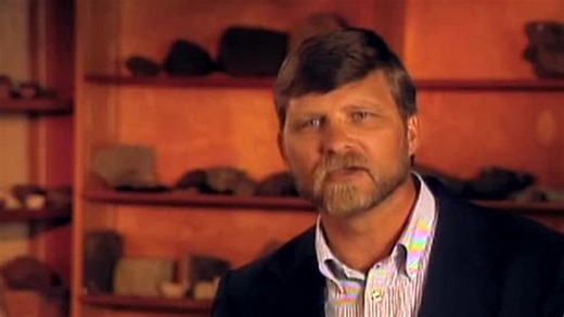 UFO Diaries S01:E02 - Pyramids: The Alien Connections