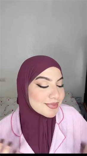 omaimasaher on Instagram: "Tuto makeup❤️😍 #tutomakeup #fyp #fashionista #viral #explore #style #beautiful #tutorial #fashion #outfitoftheday #explore #makeuptutorial #makeup #makeupforever #weddingphotography #photography #model #modeling #caftan #caftanmarocain #morocco #tanger #casablanca #moroccancaftan"