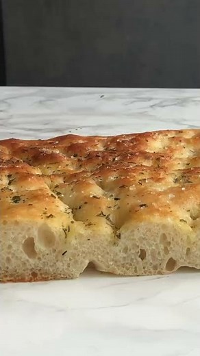 Easy Focaccia in 1hr 🍞⏳