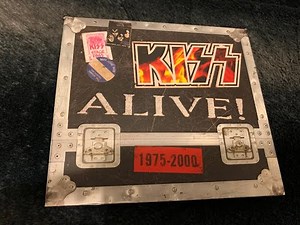 KISS ALIVE 1975-2000 BOX SET