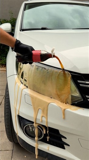 Car Headlight Cleaning ✨🚗 #easy #carheadlight #cleaning