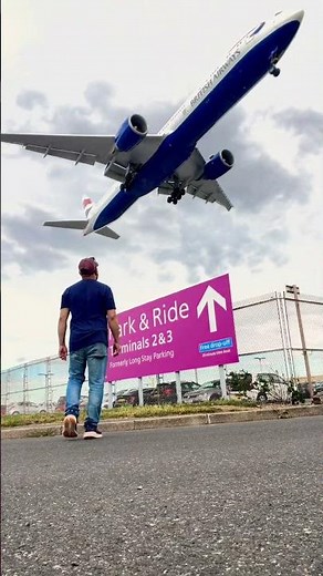 British Air Ways Boeing 777-36N coming from Athens to Landing Heathrow Airport London