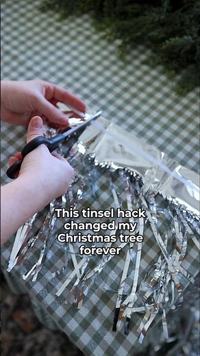 I learned this tinsel hack and now I’ll never decorate my tinsel-y tree without it. ✨#christmasdecor