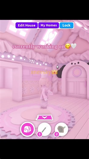 Construyendo sueños en Adopt Me! con Strawberry Shortcake