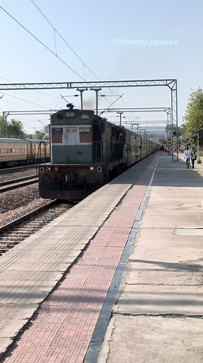 Smoke By Diesel Locomotive #smoke #sound #locomotive | Railwayjasoos