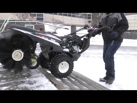 WESTERN® RB-400 Walk-Behind Rotary Broom