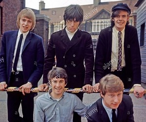 The Yardbirds - Shapes Of Things Live at Wembley Empire Pool, London, England New Musical Express (NME Magazine) Poll Winners May 1st 1966 | The British Invasion