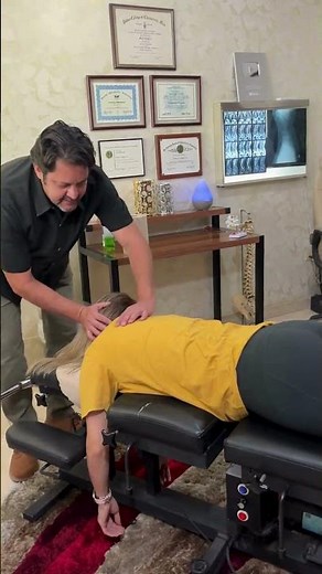 Neck Pain Relief with Chiropractic Adjustment in Culiacán