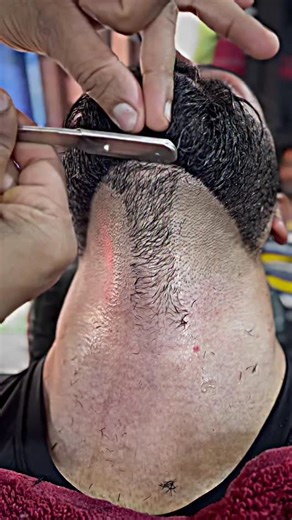 𝗛𝗲𝗮𝗹𝘁𝗵 | 𝗕𝗲𝗮𝘂𝘁𝘆 | 𝗙𝗶𝘁𝗻𝗲𝘀𝘀🌱 on Instagram: "Comment “Oil” for link Dr alies beard oil available on flipkart and amazon link in bio and story #BeardGoals #BeardCare #BeardGrowth #BeardOil #PatchyBeard #BeardRoutine #MensGrooming #MensStyle #BeardLife #BeardTips #HandsomeLook #NaturalBeard #BeardTransformation #SelfGrooming #TrendingReels Disclaimer: परिणाम व्यक्ति विशेष पर निर्भर करते हैं। कृपया पैच टेस्ट करें।”"